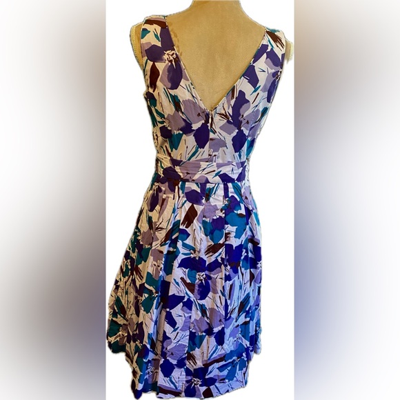 Carole Little Sleeveless Floral Midi Dress in Teal, Purple & Cream - Picture 4 of 9